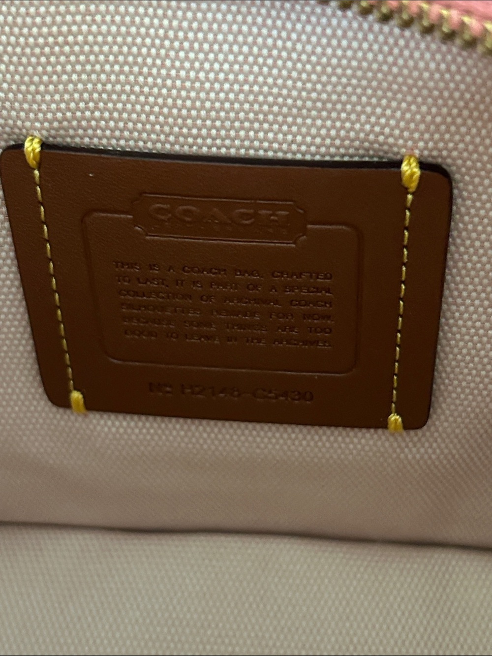 Coach Swinger Bag! Pink Leather Crossbody Bag with Brass & Leather Chain - Picture 8 of 11